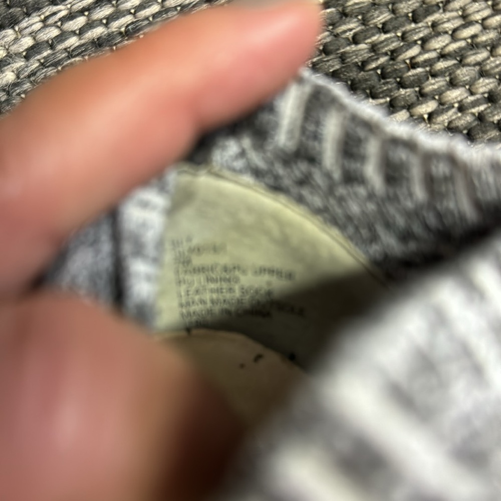 Steve Madden Size 7 Slip On Shoes Gray - Picture 5 of 5